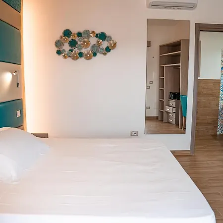 Aqua Sardinia Boutique