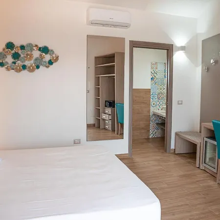 Aqua Sardinia Boutique 3*