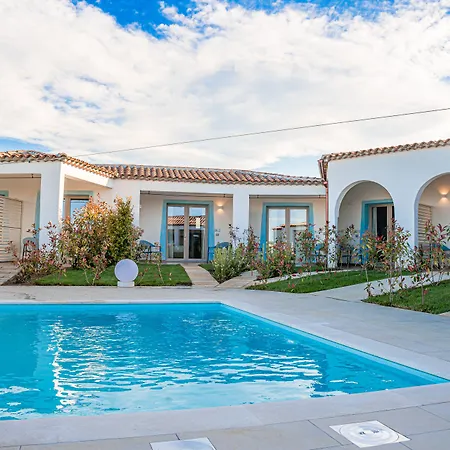 Aqua Sardinia Boutique Ξενοδοχείο Budoni