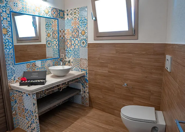 Aqua Sardinia Boutique فندق 3*