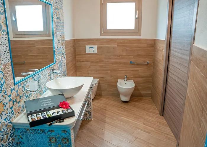 Aqua Sardinia Boutique فندق 3*