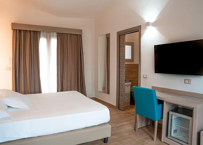 Aqua Sardinia Boutique فندق بودوني